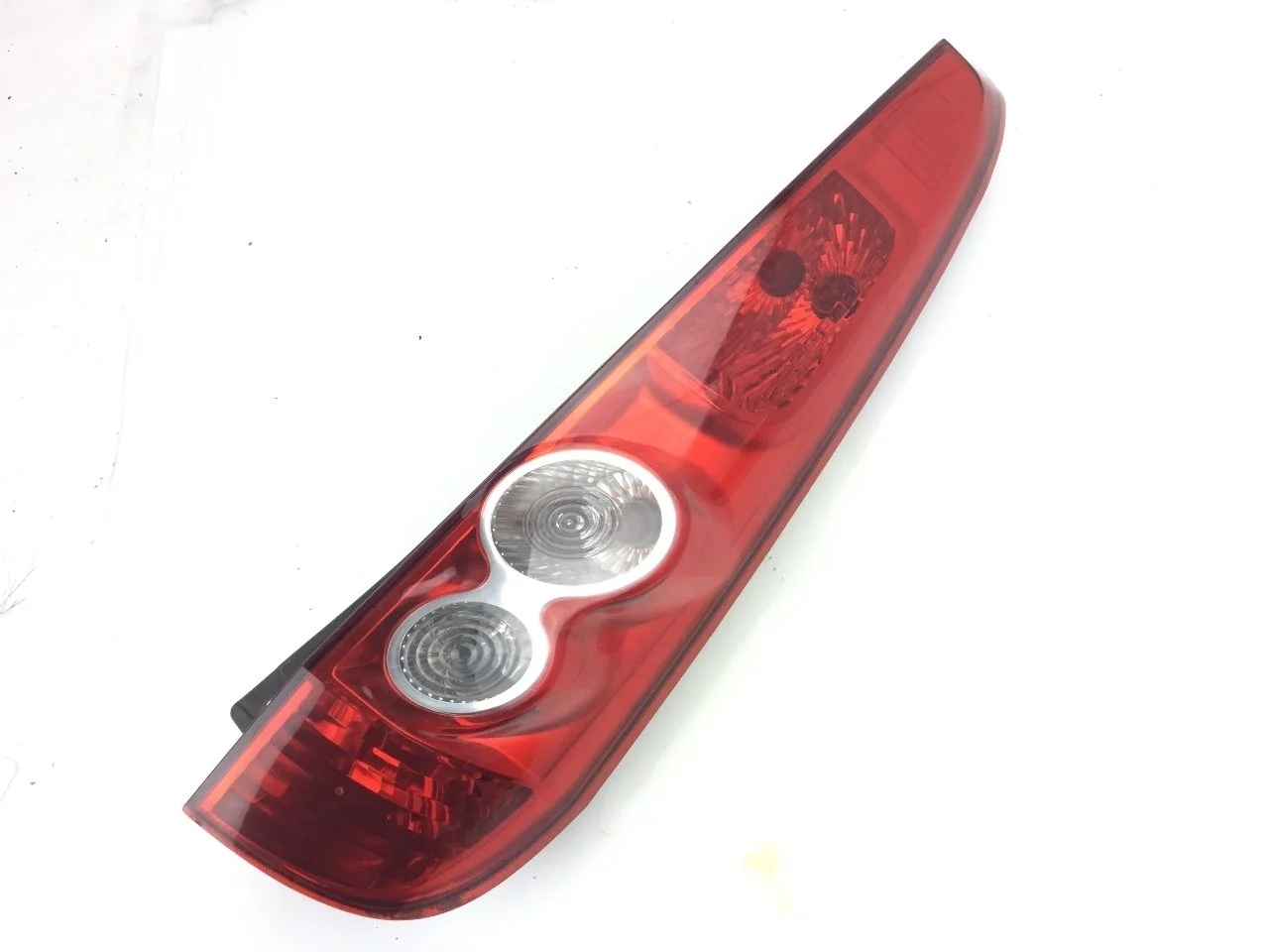 Ford Fiesta 2006-2008 Arka Sağ Stop (5 Kapı) DEPO Marka